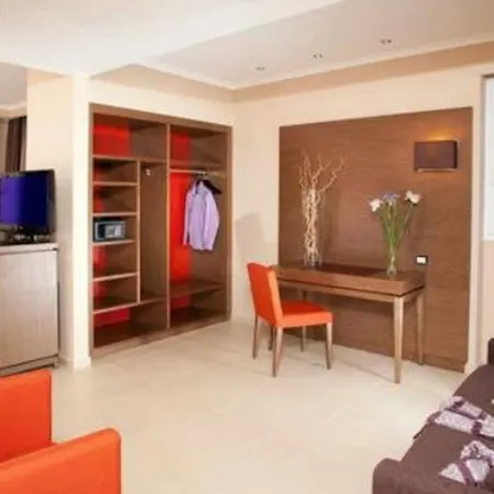 Tiber Rooftop & Wellness Hotel