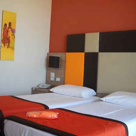 Tiber 4* Fiumicino
