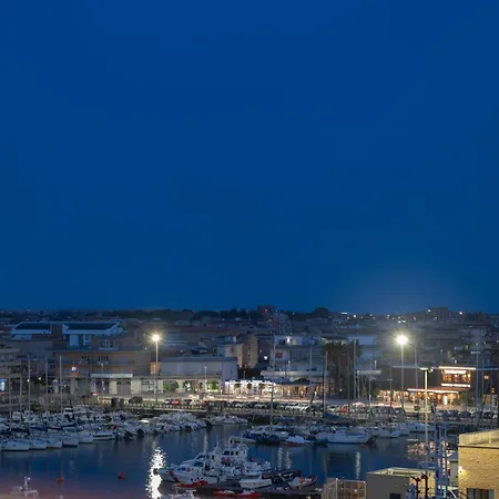 Tiber Rooftop & Wellness