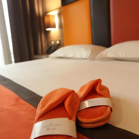 Tiber Rooftop&wellness 4* Fiumicino