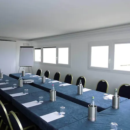 Hotel Tiber Rooftop & Wellness 4*