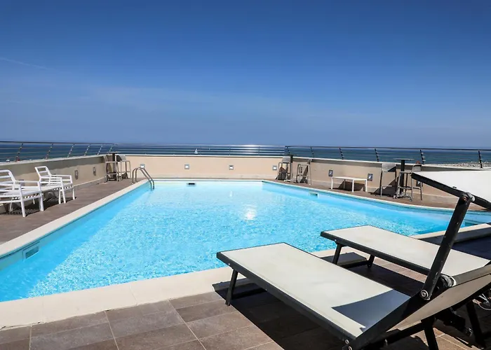 Tiber Rooftop & Wellness 4* Fiumicino