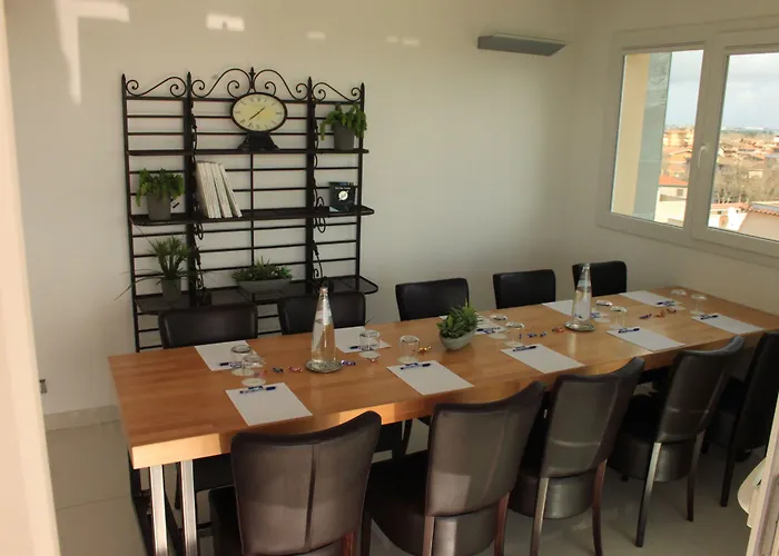 Tiber Rooftop & Wellness Szálloda Fiumicino