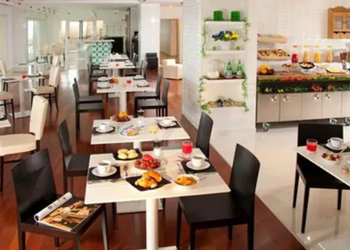 Tiber Rooftop & Wellness Fiumicino