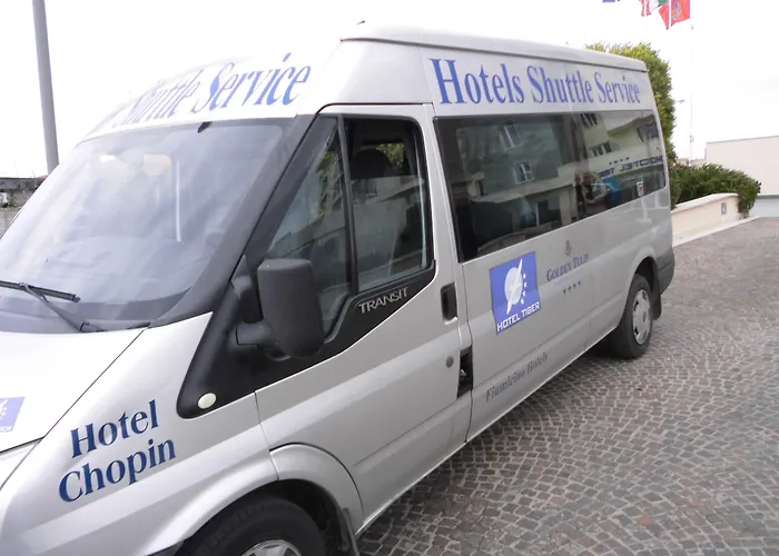 Tiber Rooftop & Wellness Szálloda 4*